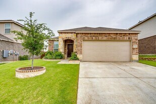 8144 Branch Hollow Trail in Fort Worth, TX - Building Photo