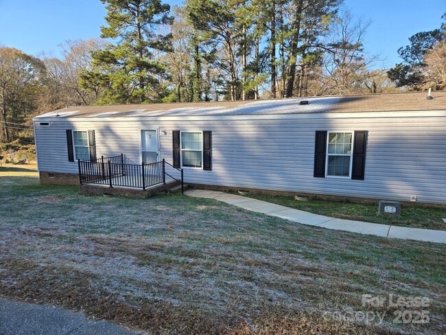 property at 105 Kimberly Cir