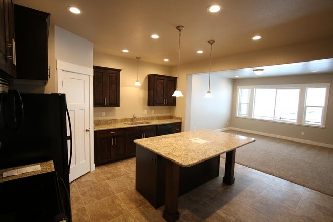 2160 N 500 E in North Logan, UT - Building Photo - Building Photo