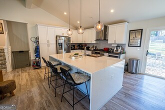 3650 Fortingale Rd in Chamblee, GA - Building Photo - Building Photo
