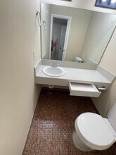 16800 NE 15th Ave in North Miami Beach, FL - Building Photo - Building Photo