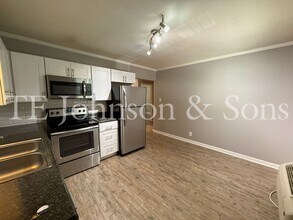 832 W 7th St in Winston-Salem, NC - Building Photo - Building Photo