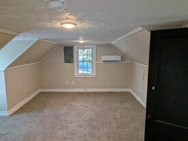 3330 Courthouse Rd in Hopewell, VA - Building Photo