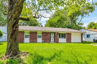 3962 Strathmore Dr in Indianapolis, IN - Building Photo - Building Photo