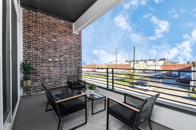 property at 1104 Palmer St