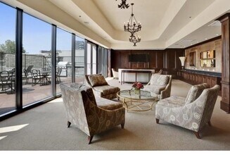 2277 Peachtree Rd in Atlanta, GA - Building Photo - Building Photo