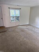 905 Captains Ct, Unit 2005 in Chesapeake, VA - Building Photo - Building Photo