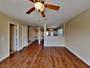 18322 Valiant Brook Ct in Humble, TX - Building Photo - Building Photo