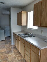 109 Irvin St in Jonesboro, GA - Building Photo - Building Photo