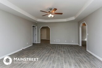 5788 Adrian Ln in Gainesville, GA - Building Photo - Building Photo