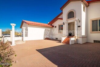 30124 N 174th St in Rio Verde, AZ - Foto de edificio - Building Photo