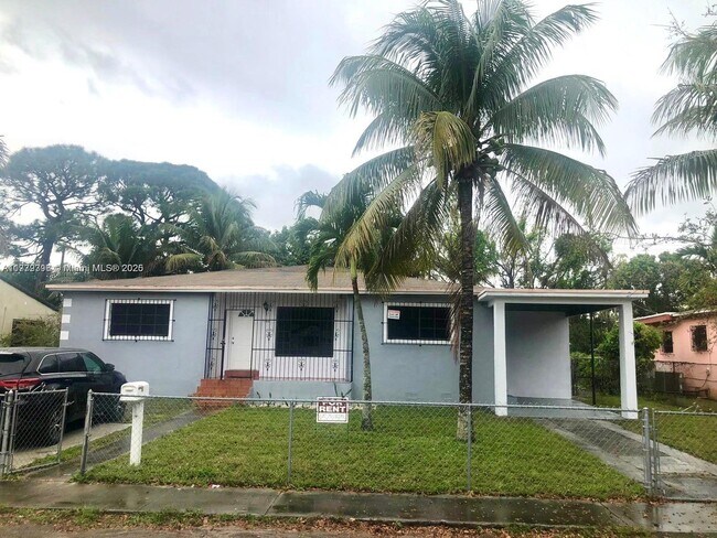1152 NW 127th St in North Miami, FL - Building Photo - Building Photo