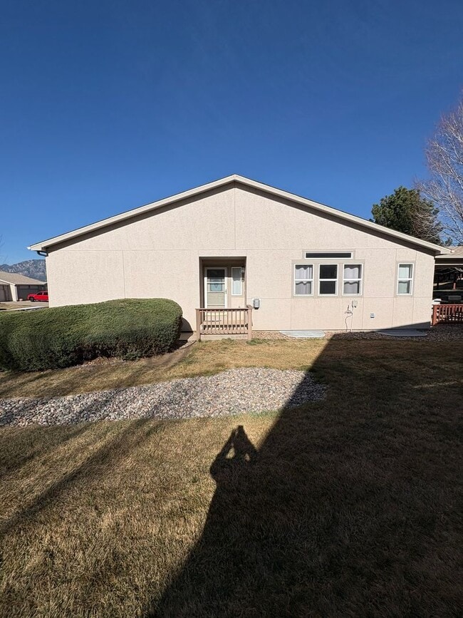 5050 Rill Valley Way in Colorado Springs, CO - Building Photo - Building Photo