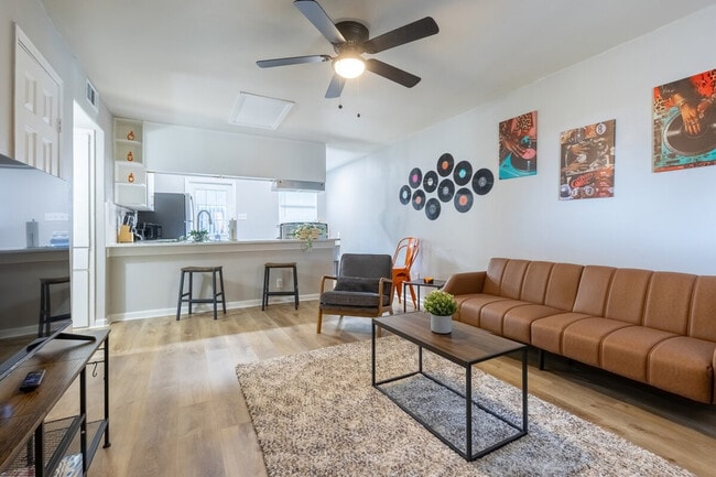 property at 6302 Manor Rd