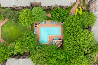 Oaks Hackberry Creek in Irving, TX - Building Photo - Building Photo