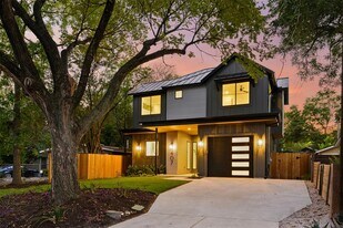 407 El Paso St in Austin, TX - Building Photo