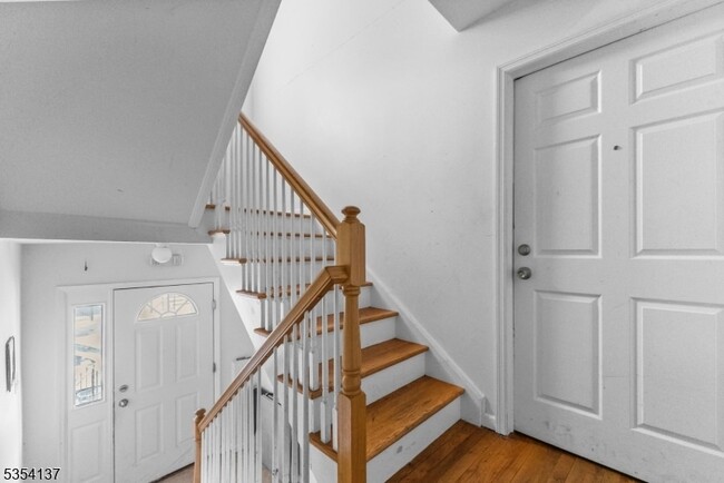 448 S 13th St, Unit 2 in Newark, NJ - Building Photo - Building Photo
