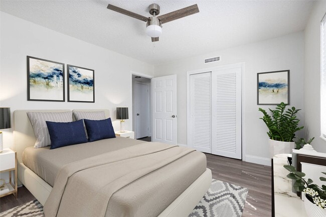 Apollo Landings in Titusville, FL - Foto de edificio - Building Photo