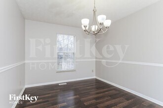 5707 Villas Creek Dr in Mason, OH - Building Photo - Building Photo