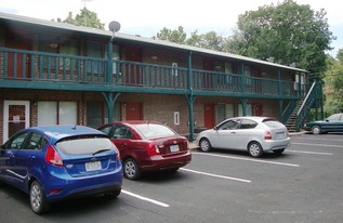 815 S Emporia St Apartments