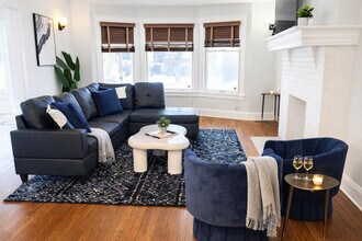 1501 E 105th St in Cleveland, OH - Building Photo - Building Photo