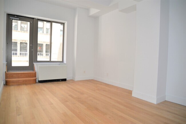 55 Wall St in New York, NY - Building Photo - Building Photo