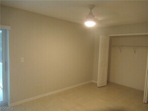 926 SE 8th St in Cape Coral, FL - Building Photo - Building Photo