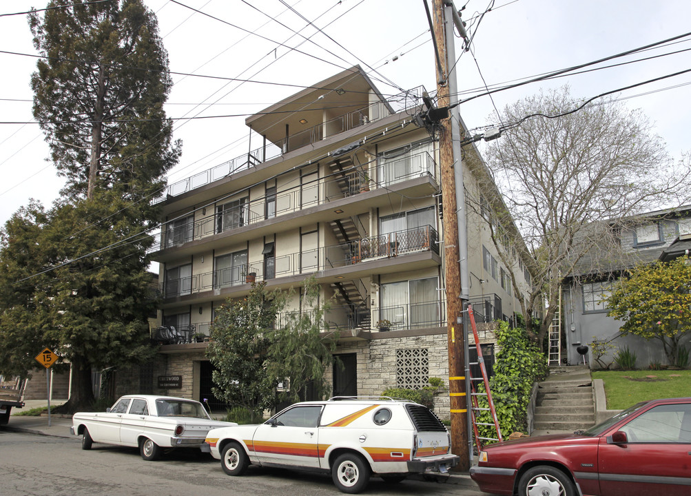 Chetwood in Oakland, CA - Building Photo