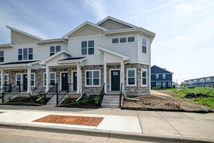 2908 Radicchio Dr in Madison, WI - Building Photo