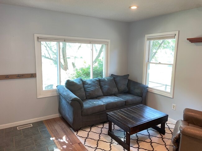 1241 Nassau St in Kalamazoo, MI - Building Photo - Building Photo