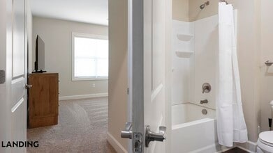 3000 Daventry Cir, Unit 4304 in Greer, SC - Building Photo - Building Photo