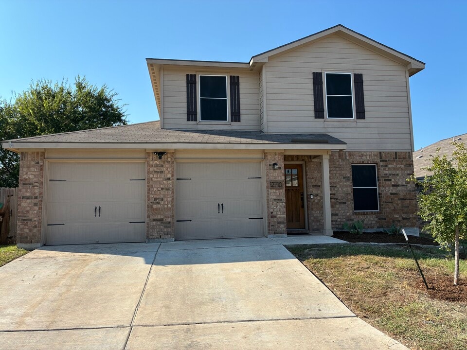 12710 Clearwater Cv in San Antonio, TX - Foto de edificio