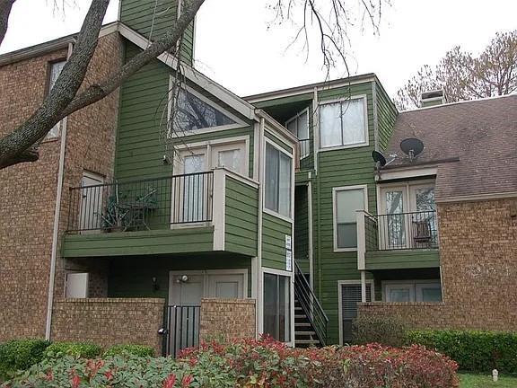 property at 9815 Walnut St