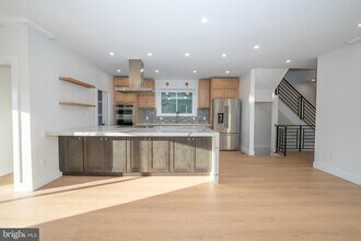 314 N Essex Ave in Narberth, PA - Building Photo - Building Photo