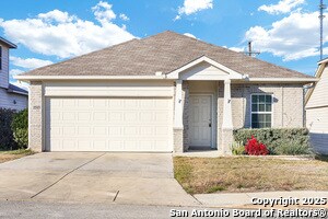 11523 Verdis Vly in San Antonio, TX - Building Photo