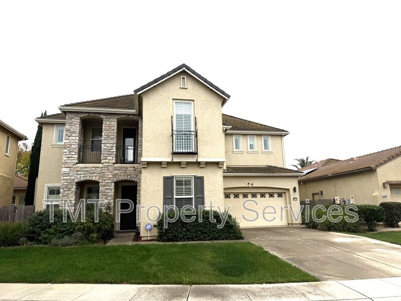 6912 Riqueza Ct in Elk Grove, CA - Building Photo