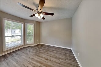 2618 Windage Dr SW in Marietta, GA - Building Photo - Building Photo