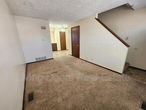 1516 David Dr in Lincoln, NE - Building Photo - Building Photo