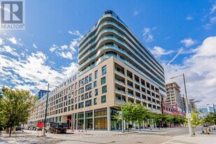 425 Front St E in Toronto, ON - Building Photo