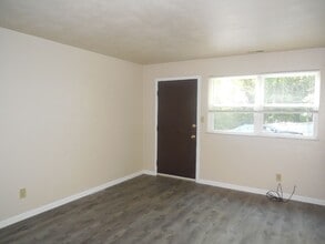 1417 St Clair Ave in Collinsville, IL - Building Photo - Building Photo