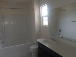 8871 Tethys Ln in Elk Grove, CA - Building Photo - Building Photo