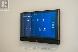 3240 William Coltson Ave in Oakville, ON - Building Photo - Building Photo