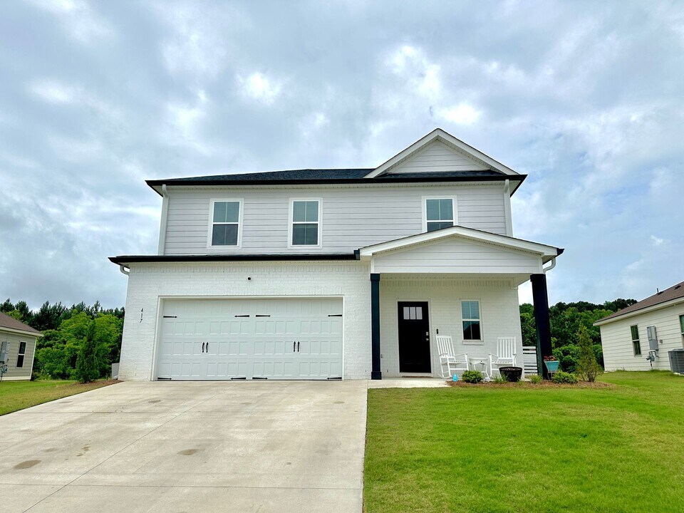 Towne Lakes Subdivision - Opelika in Opelika, AL - Foto de edificio