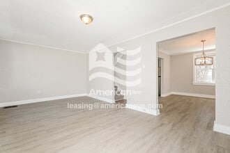 1221 McNeilly Ave in Pittsburgh, PA - Building Photo - Building Photo