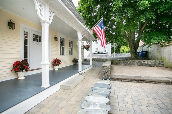43 Farewell St in Newport, RI - Building Photo - Building Photo