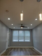 3925 S Indiana Ave in Chicago, IL - Building Photo - Building Photo