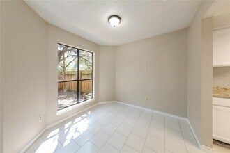 2608 Gwendolyn Ln in Austin, TX - Building Photo - Building Photo