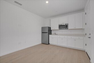 12658 Rosefinch Wy-Unit -2 in Rancho Cordova, CA - Building Photo - Building Photo