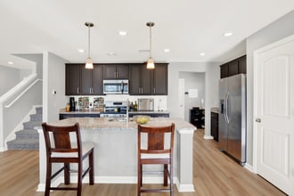 35 Stetson Dr in Savannah, GA - Foto de edificio - Building Photo