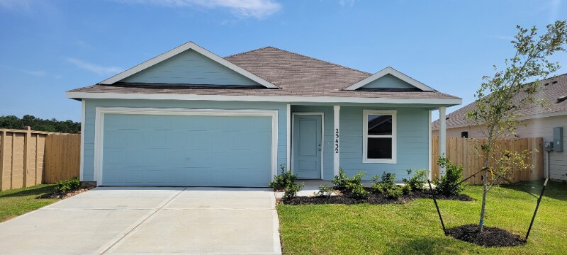 25432 Birch Ln in Cleveland, TX - Building Photo
